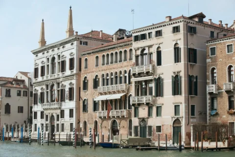 aman venice elopement venue