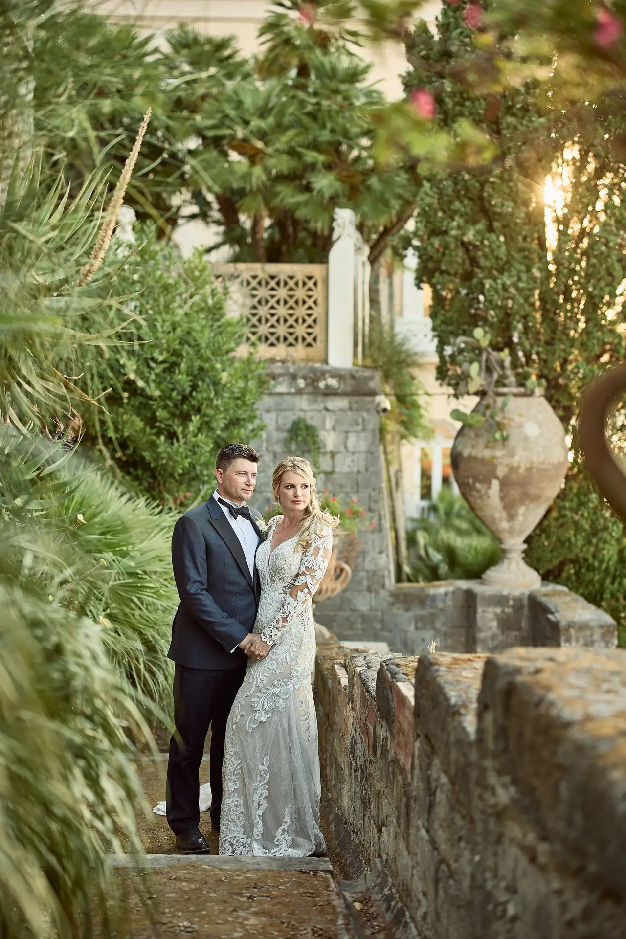 amanda jeff villa astor elopement