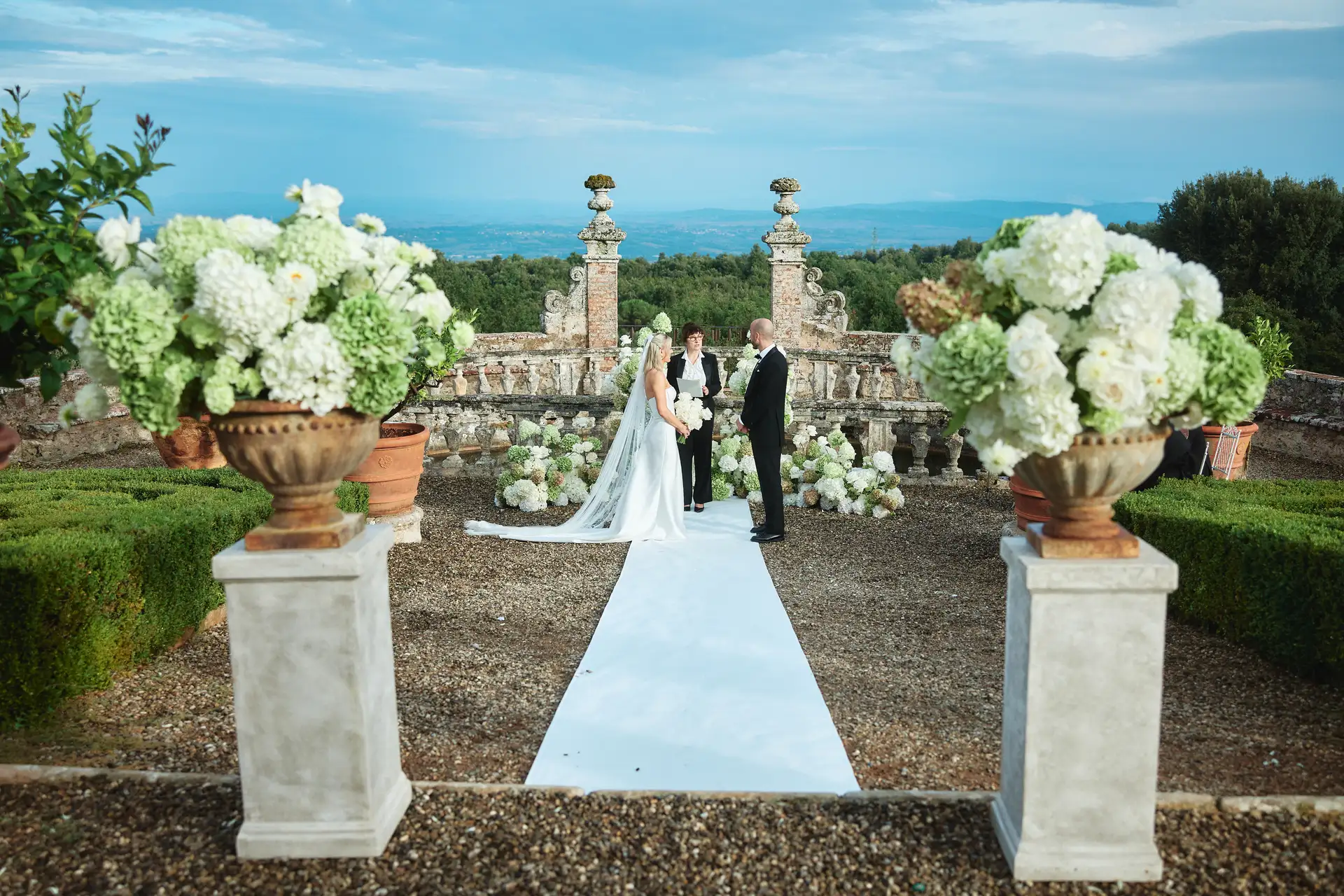 billie nick castello di celsa elopement