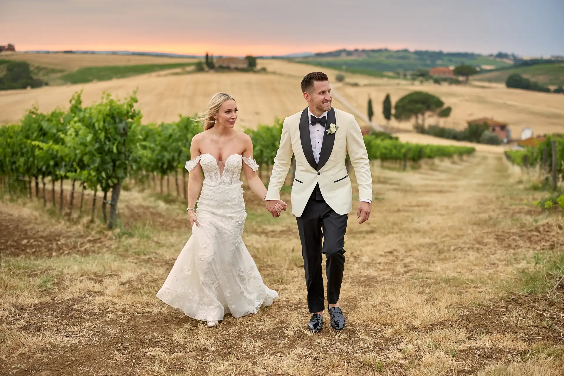 carissa lane villa valentini elopement