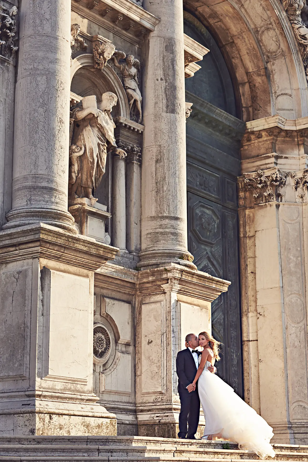 dariya seth luna baglioni elopement