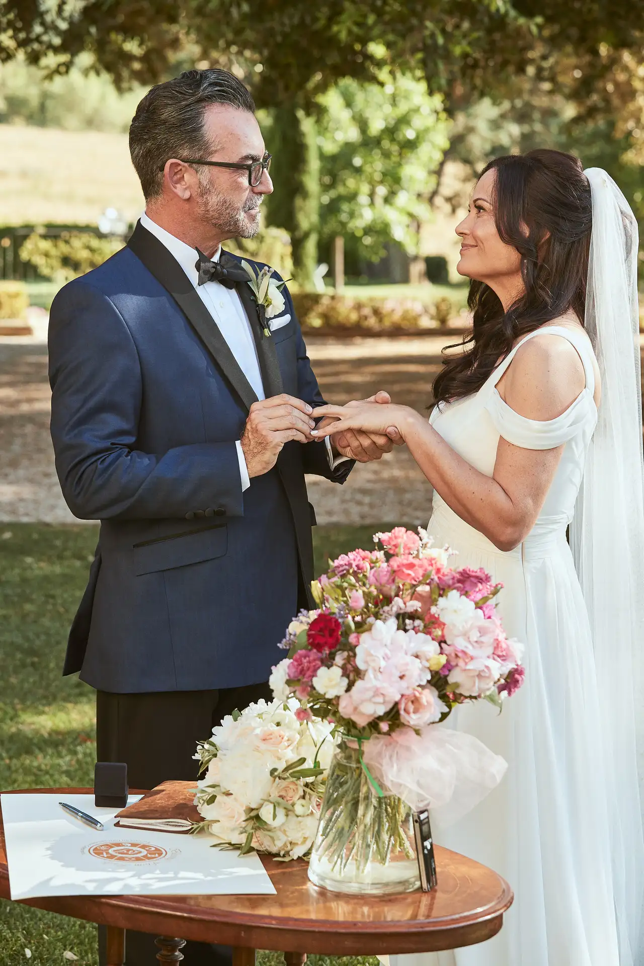 erin chris villa di piazzano elopement
