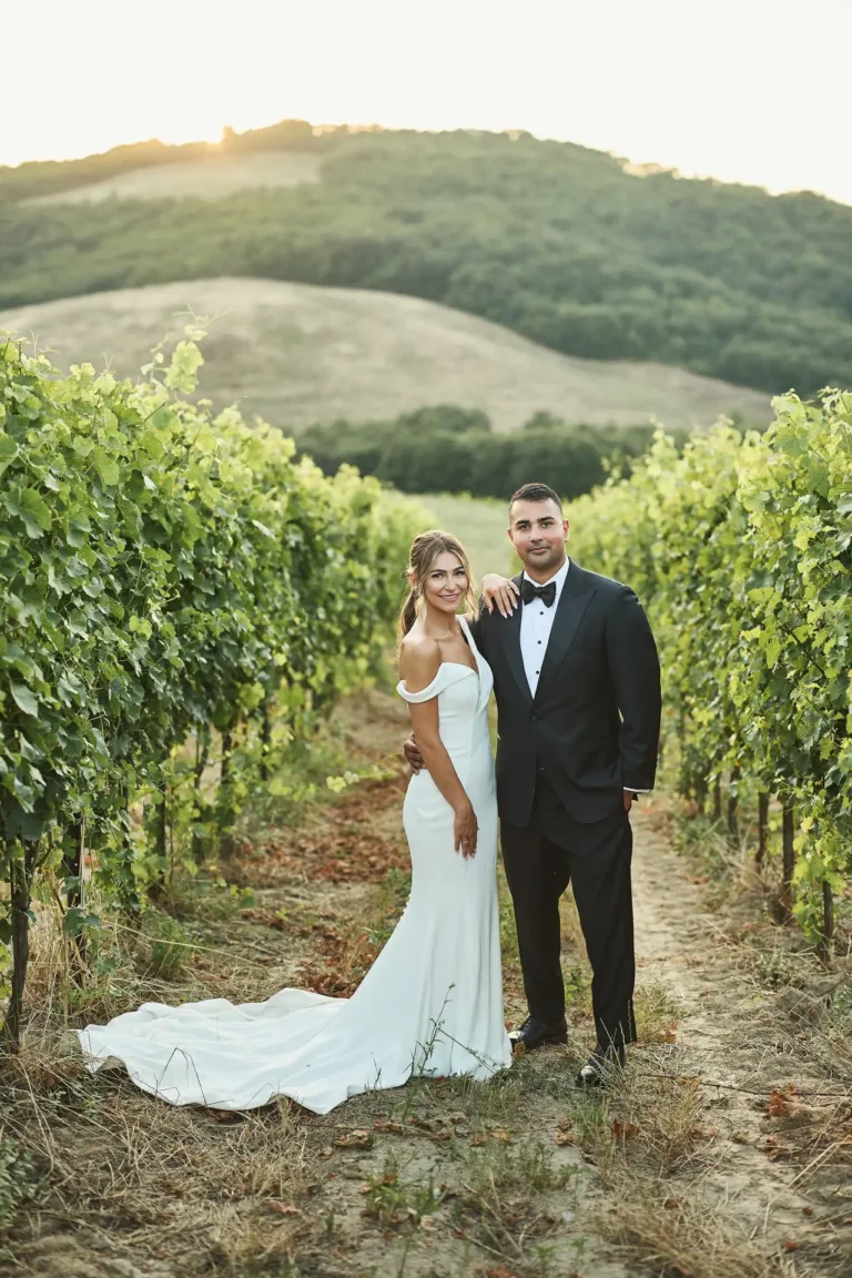 nicole pav podere tesoro elopement