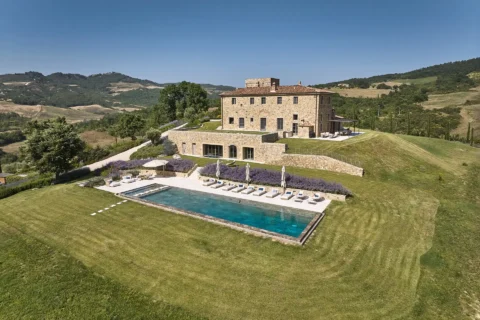 podere tesoro elopement venue tuscany