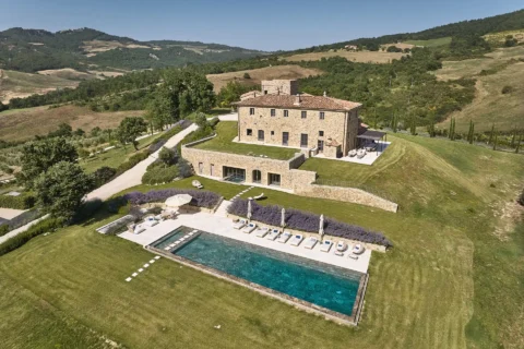 podere tesoro elopement venue tuscany