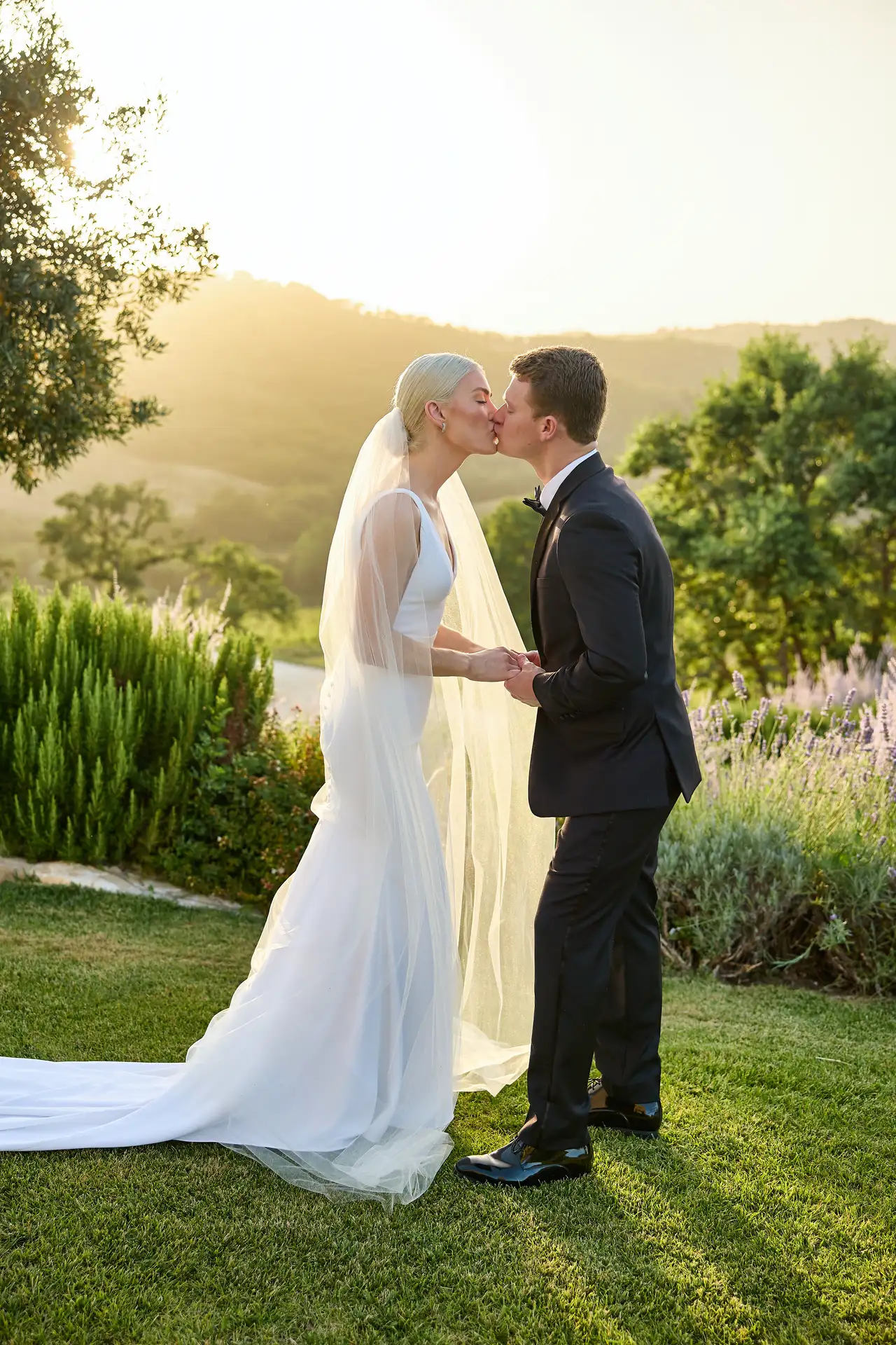 sabrina joey podere tesoro elopement