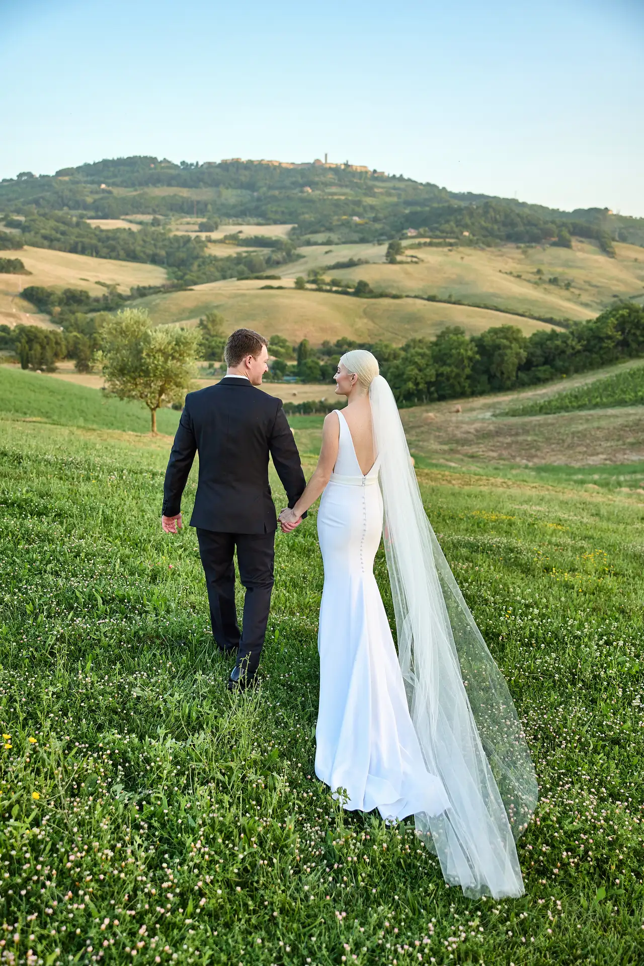sabrina joey podere tesoro elopement