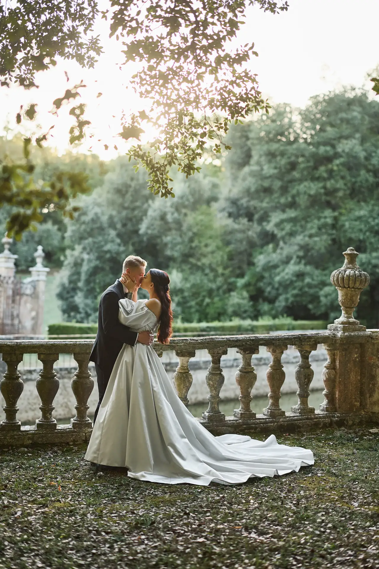 tabitha paul castello di celsa elopement