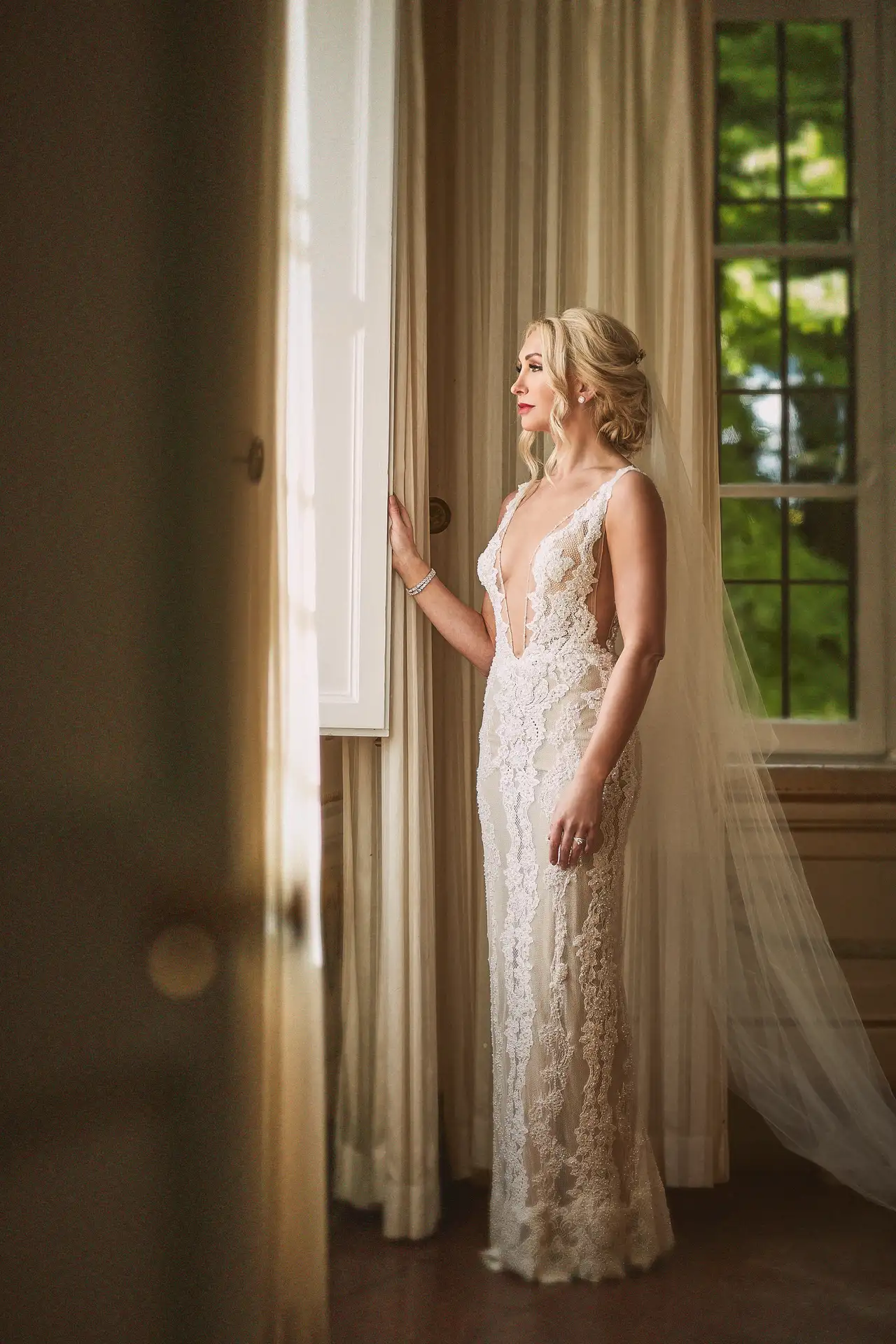 tawnie mark castello di celsa elopement