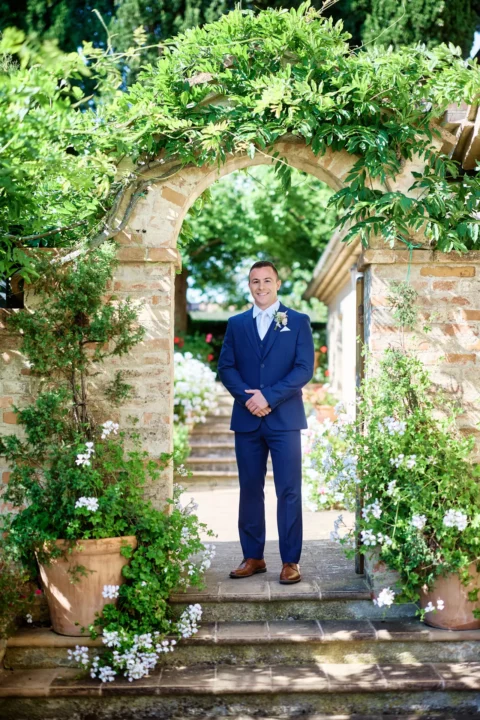 adventurous tuscan elopement eliza james