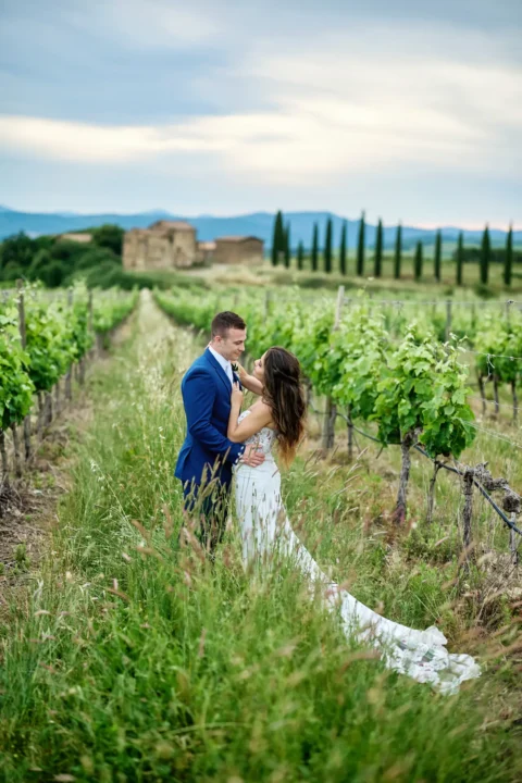adventurous tuscan elopement eliza james