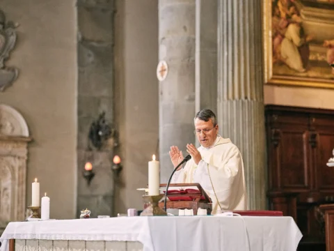 catholic elopement cortona kathleen shane
