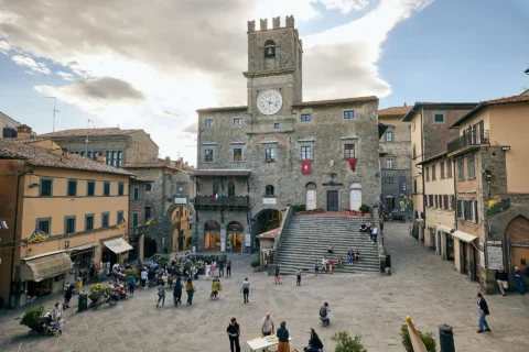 classic cortona elopement amanda aaron