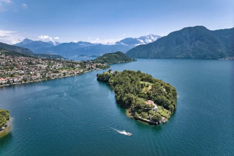 classic lake como elopement eva michal