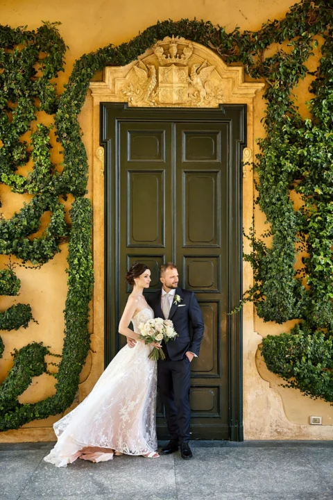 classic lake como elopement eva michal
