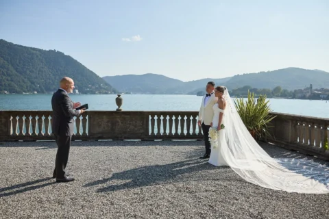 classic lake como elopement melissa eric