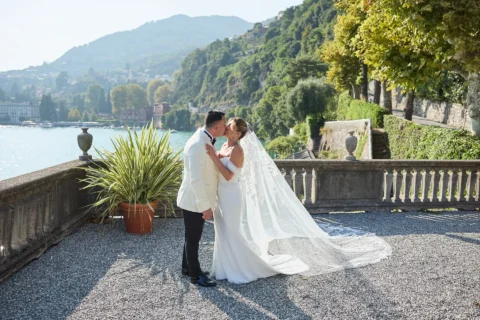 classic lake como elopement melissa eric