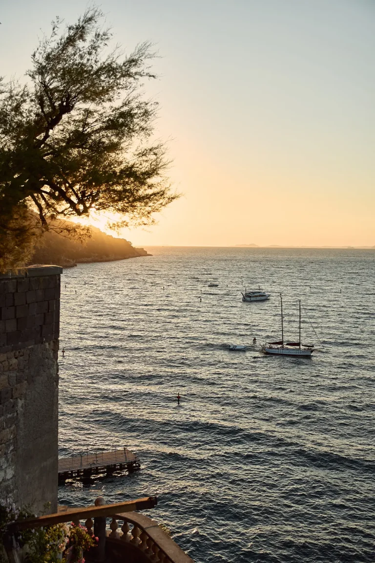 classic sorrento wedding amanda jeff