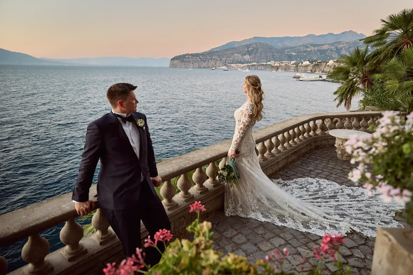 classic sorrento wedding amanda jeff