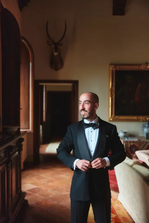 elegant castle elopement billie nick