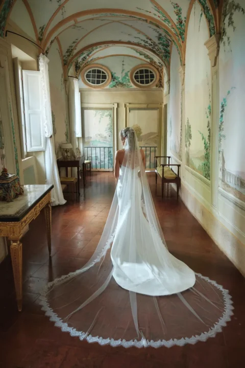 elegant castle elopement billie nick