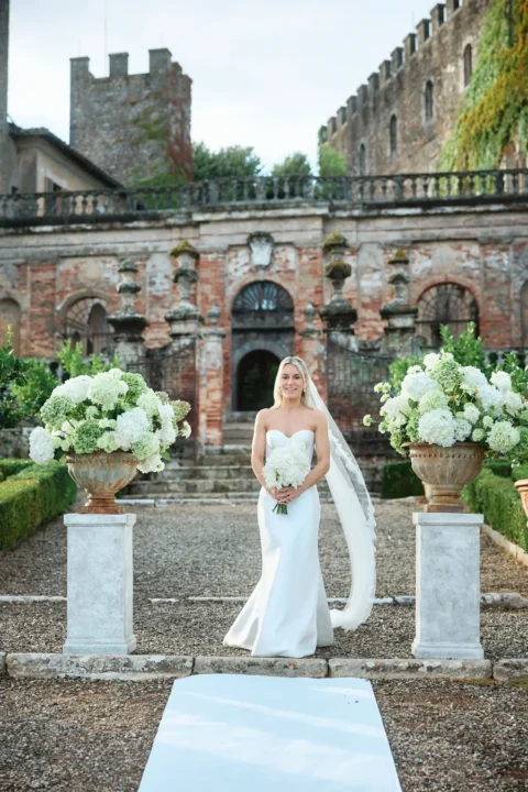 elegant castle elopement billie nick