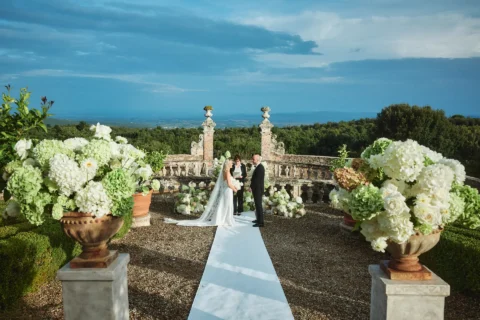 elegant castle elopement billie nick