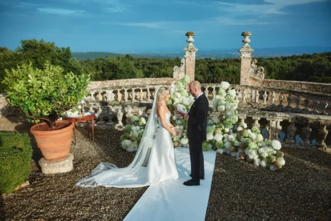 elegant castle elopement billie nick