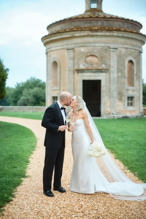 elegant castle elopement billie nick