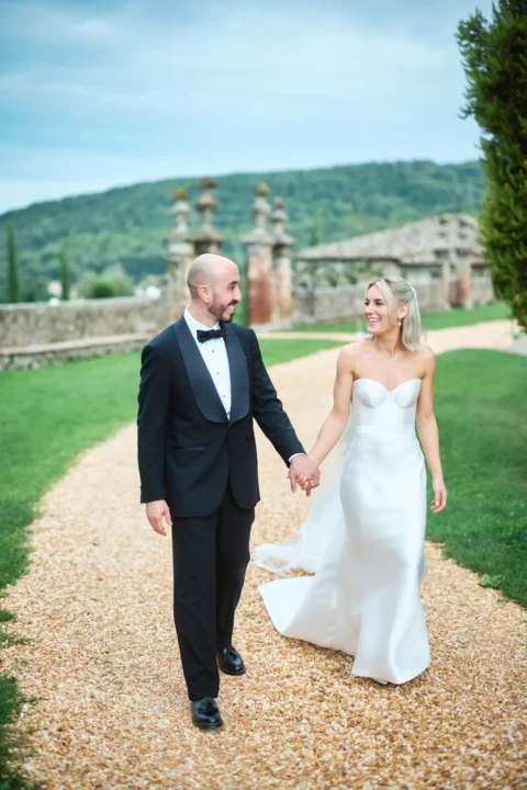elegant castle elopement billie nick