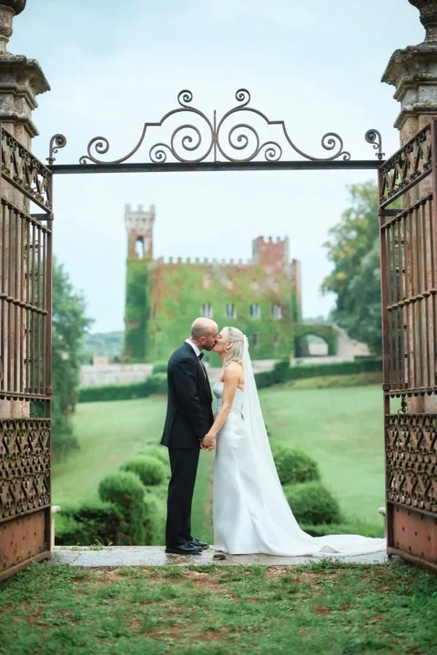 elegant castle elopement billie nick