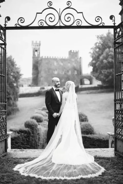 elegant castle elopement billie nick