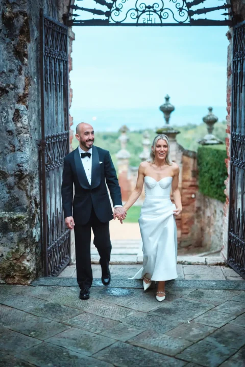 elegant castle elopement billie nick
