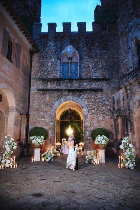 elegant castle elopement billie nick