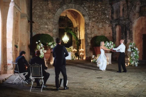 elegant castle elopement billie nick