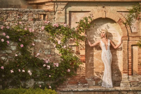 emotional castle elopement tawnie mark