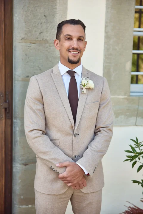 emotional tuscan elopement sokha jeremy