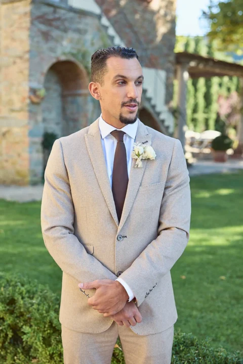 emotional tuscan elopement sokha jeremy