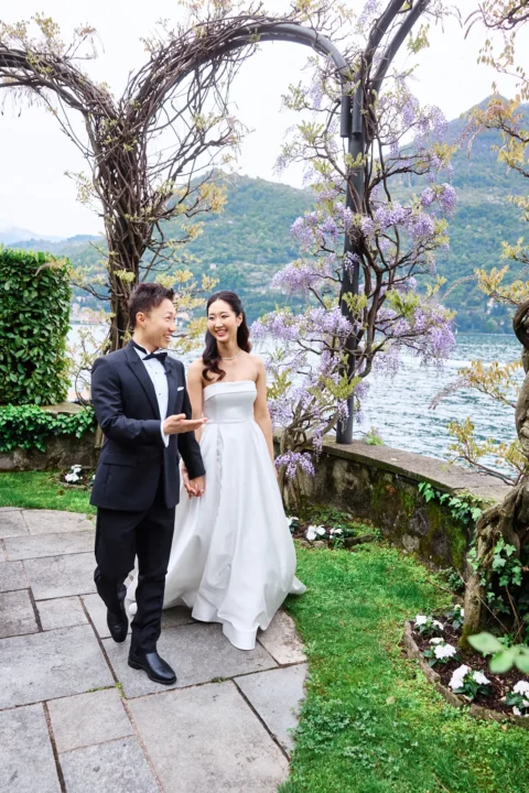 fun lake como wedding stephanie michael