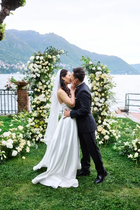 fun lake como wedding stephanie michael