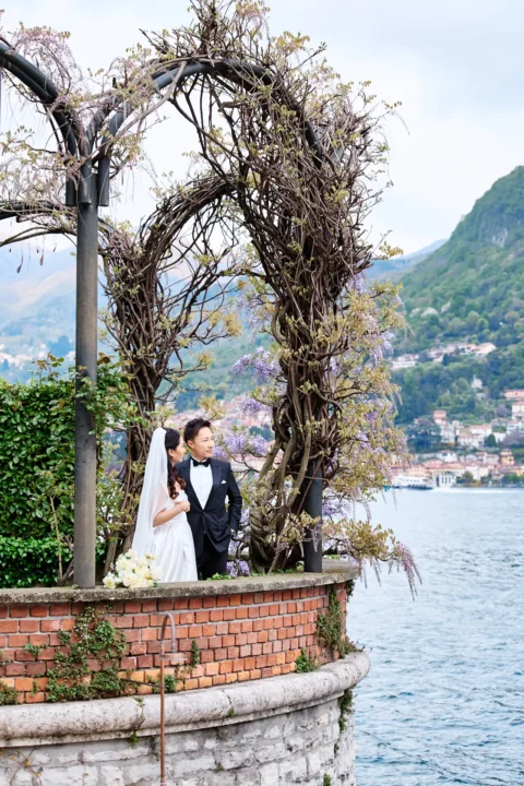 fun lake como wedding stephanie michael