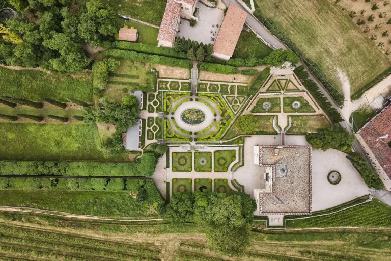 historic garden elopement camellia eric