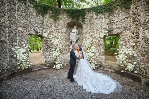 historic garden elopement camellia eric