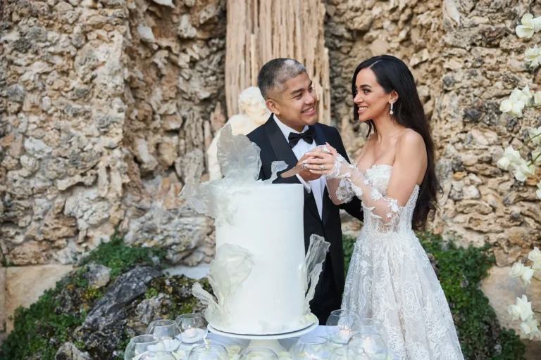 historic garden elopement camellia eric