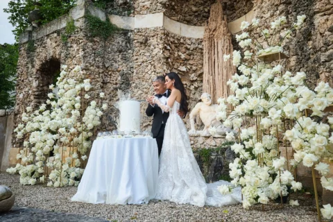 historic garden elopement camellia eric