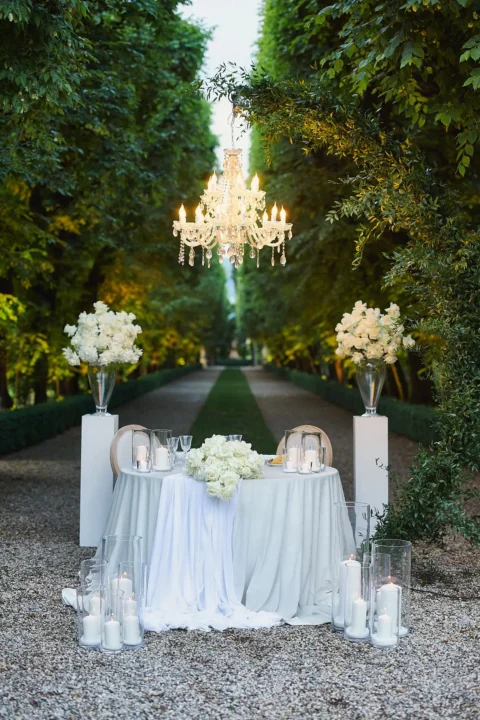 historic garden elopement camellia eric