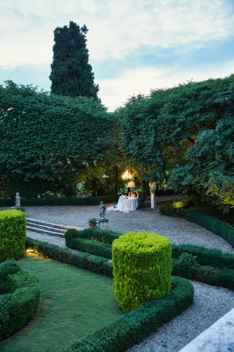 historic garden elopement camellia eric