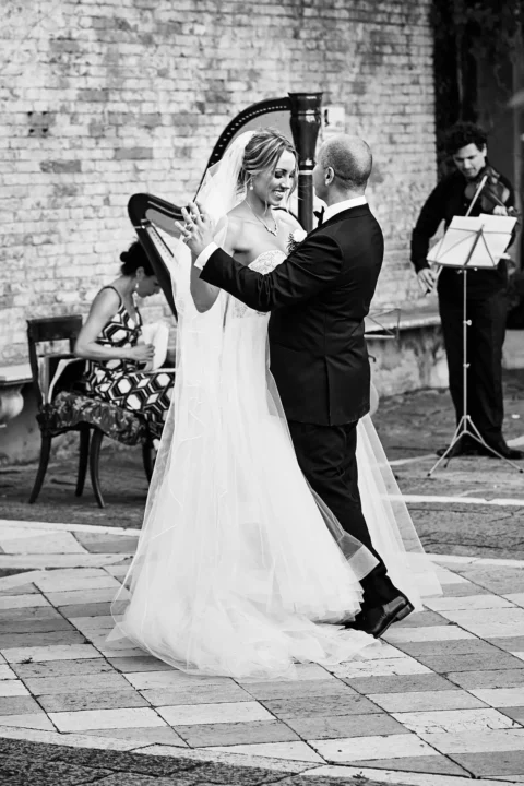 iconic venice elopement dariya seth
