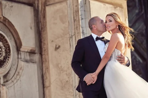 iconic venice elopement dariya seth