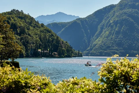 iconic villa elopement ami bobby